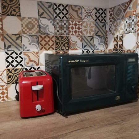 2 Room Apartment In Embasy Area Riga Eksteriør bilde