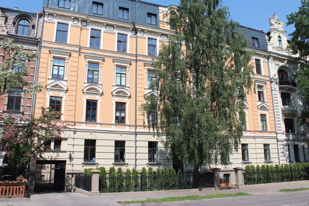 2 Room Apartment In Embasy Area Riga Eksteriør bilde