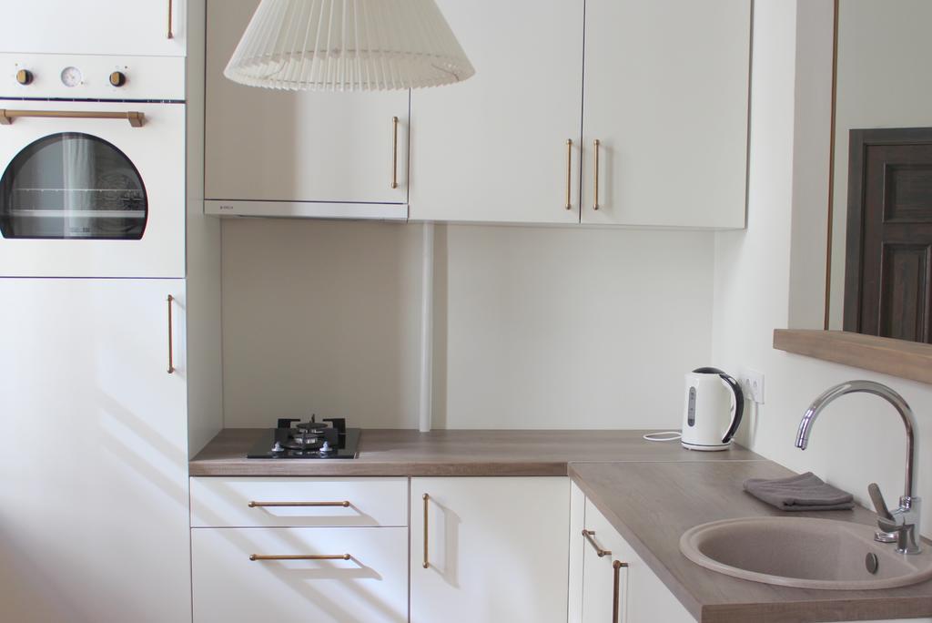 2 Room Apartment In Embasy Area Riga Eksteriør bilde